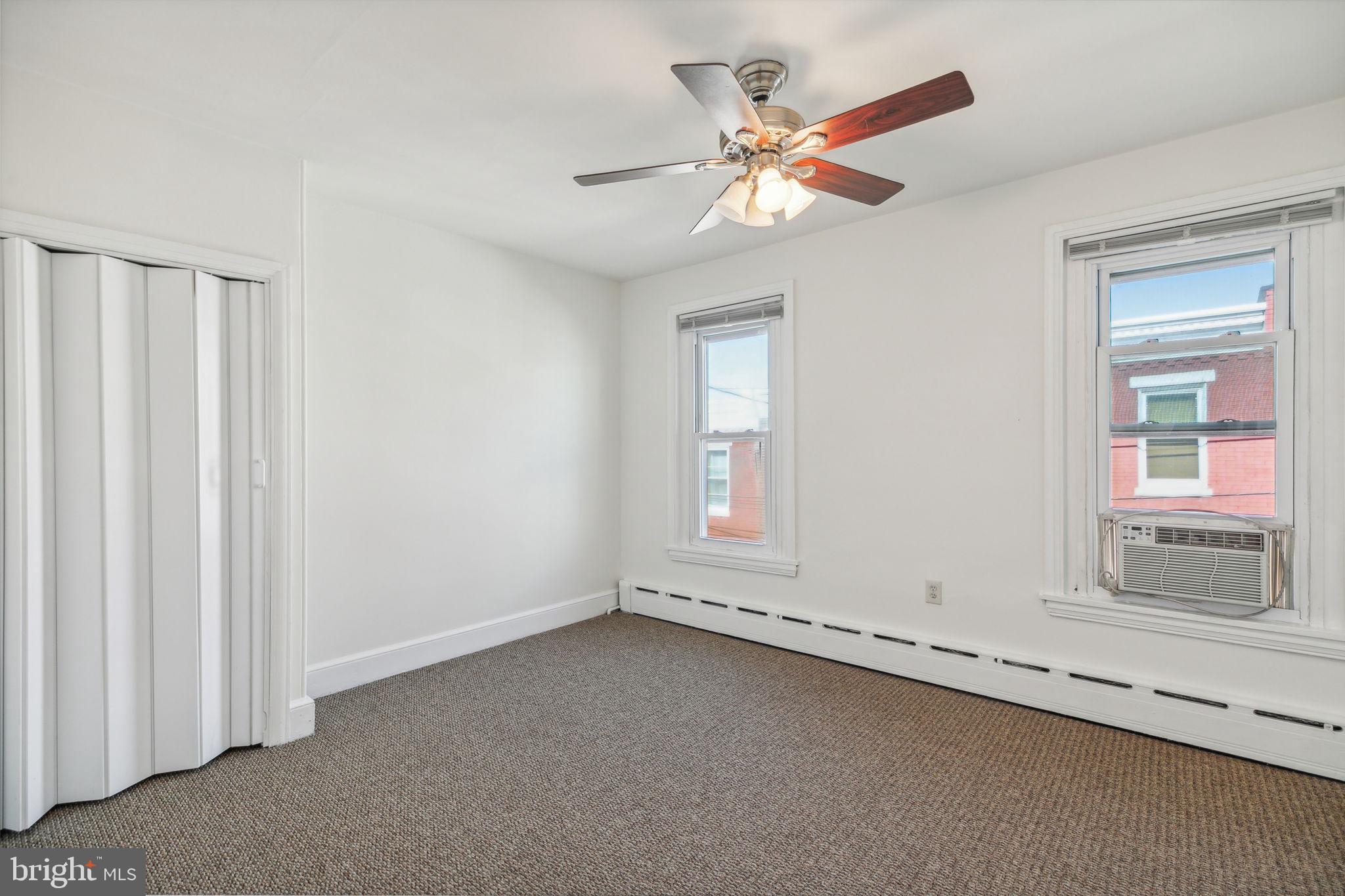 129 Davis St