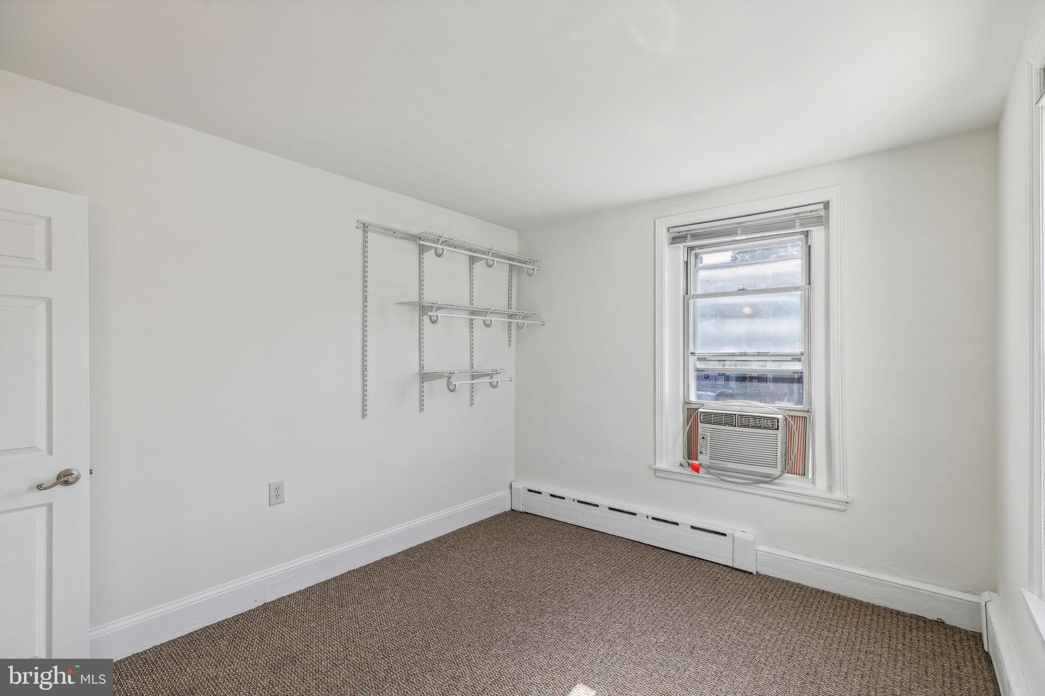 129 Davis St