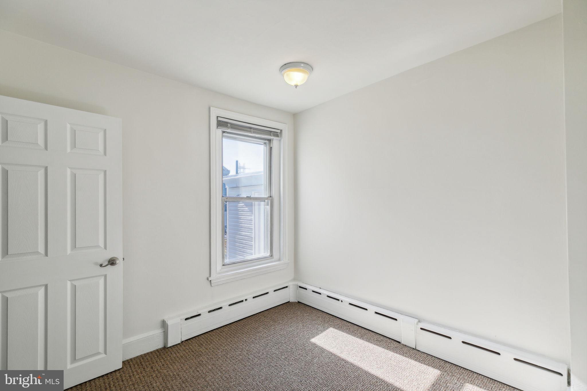 129 Davis St