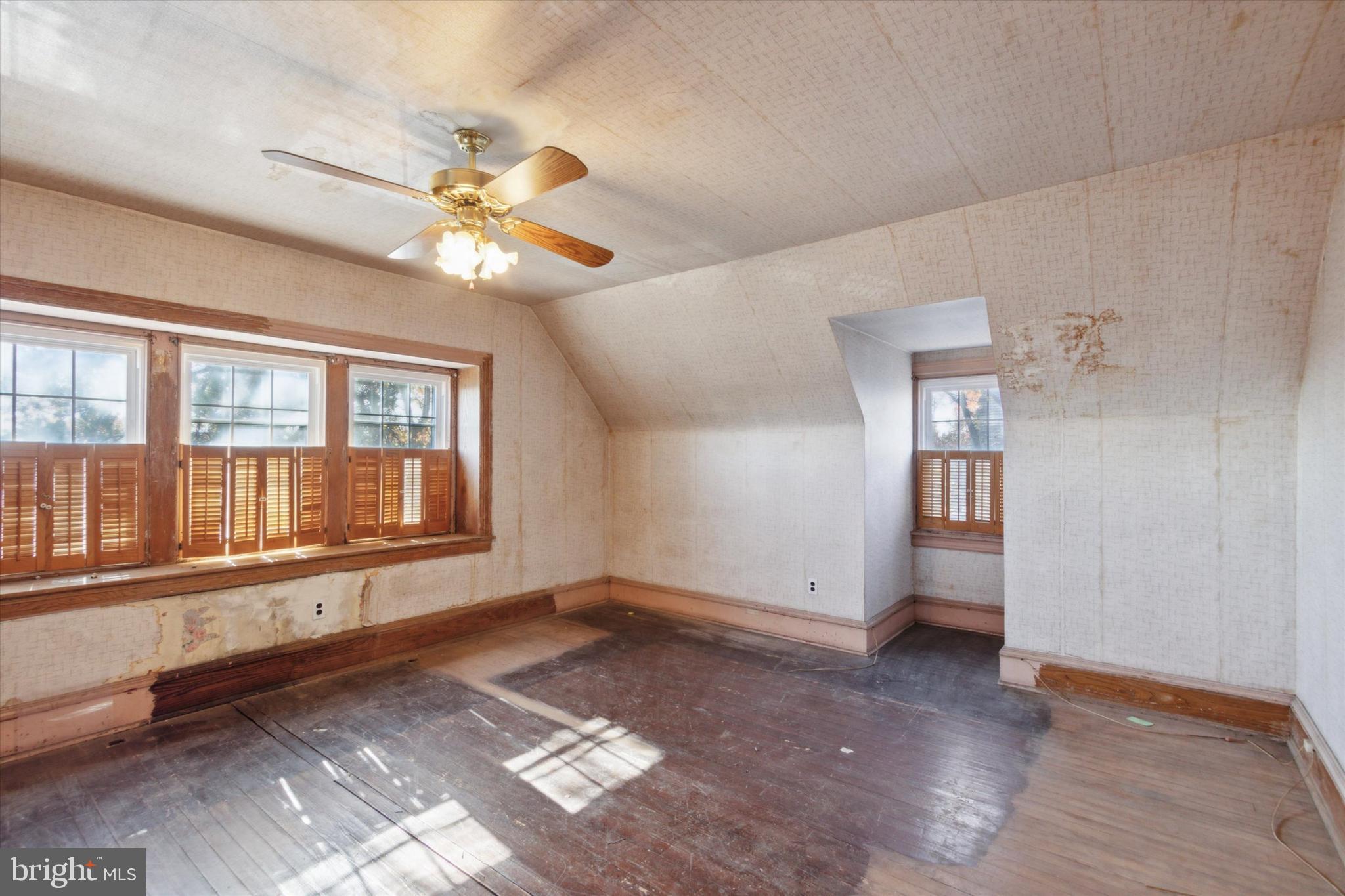 5231 Gainor Rd