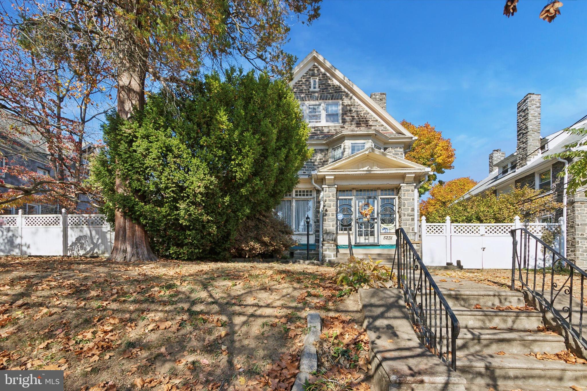 5231 Gainor Rd