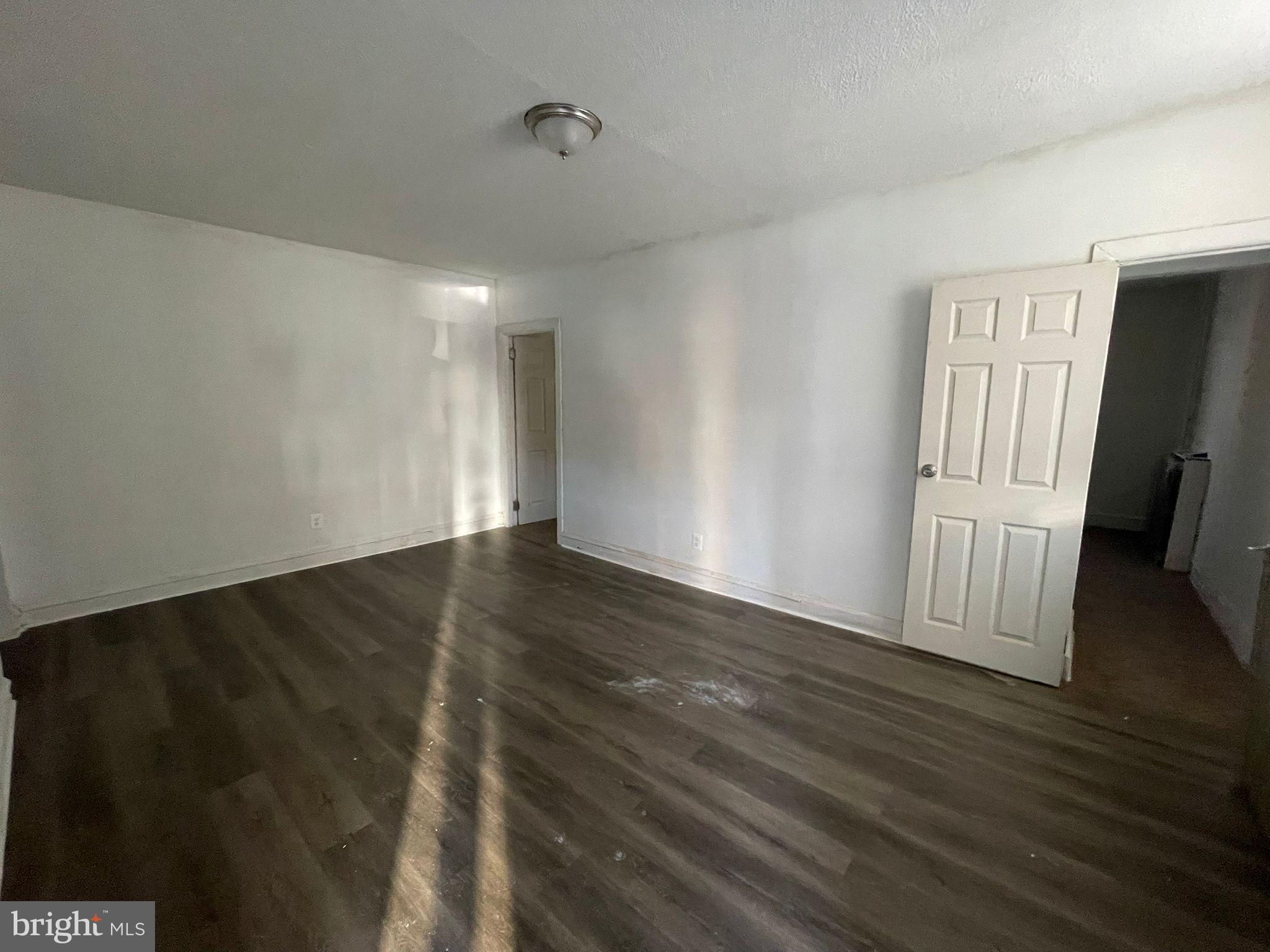 5000 MASTER ST #UNIT 1