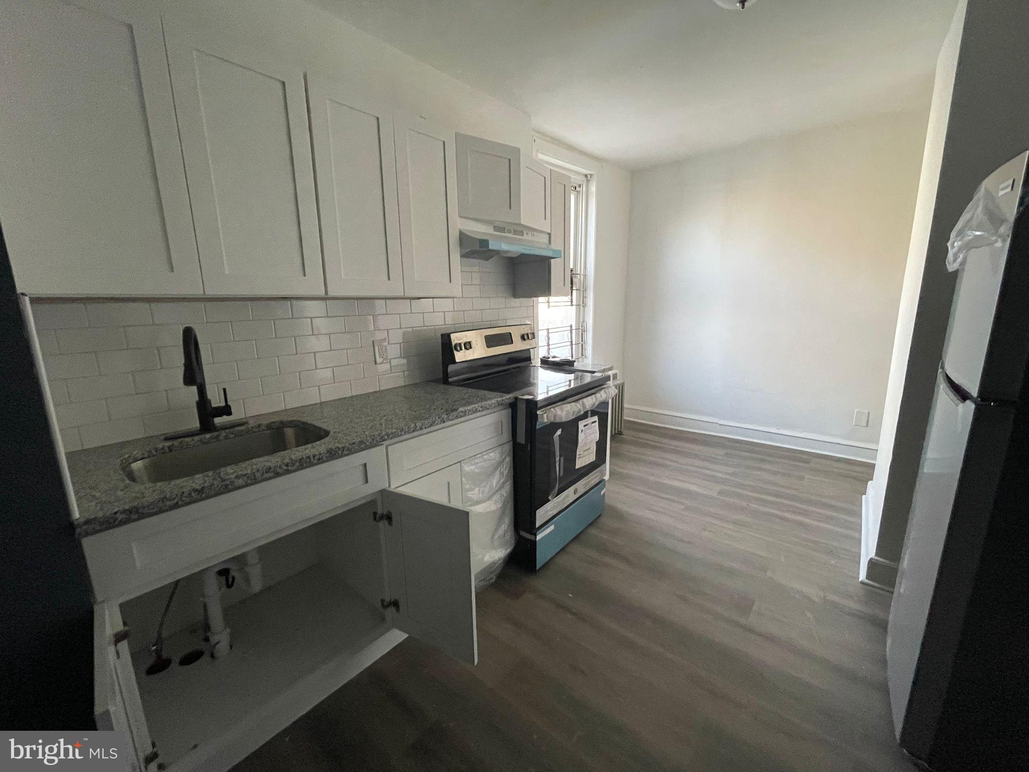 5000 MASTER ST #UNIT 1