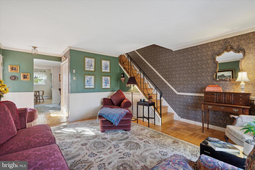 1107 Solly Pl