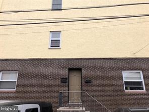 2301 S BANCROFT ST #2W