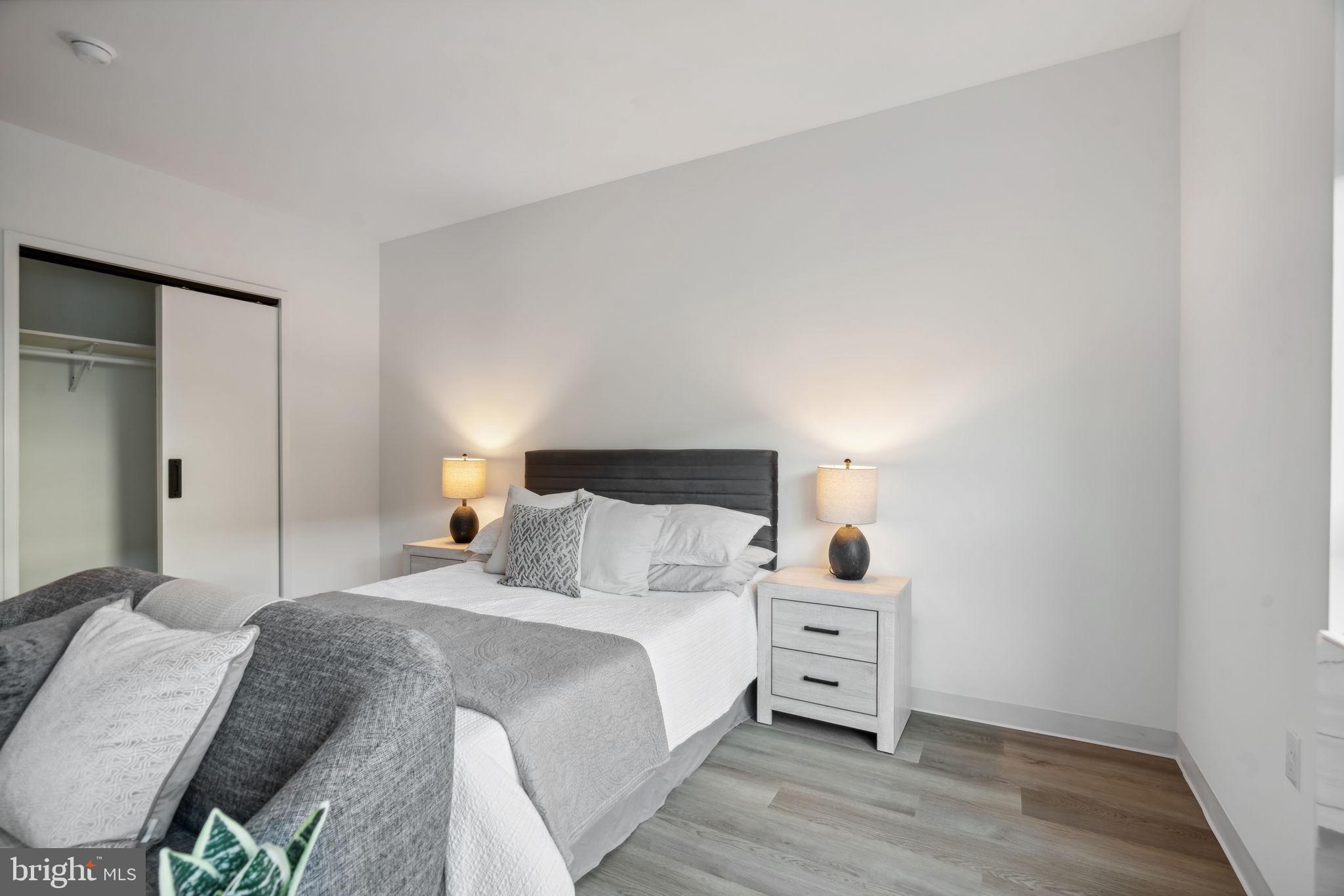 1108-20 N FRONT ST #205