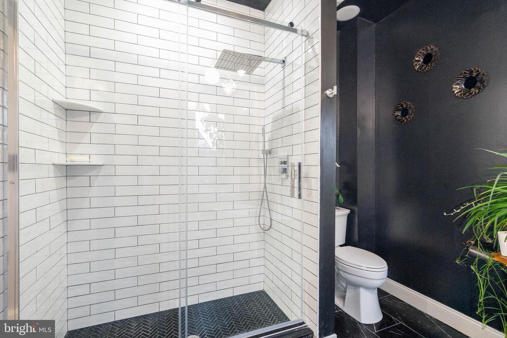 4376 Manayunk Ave