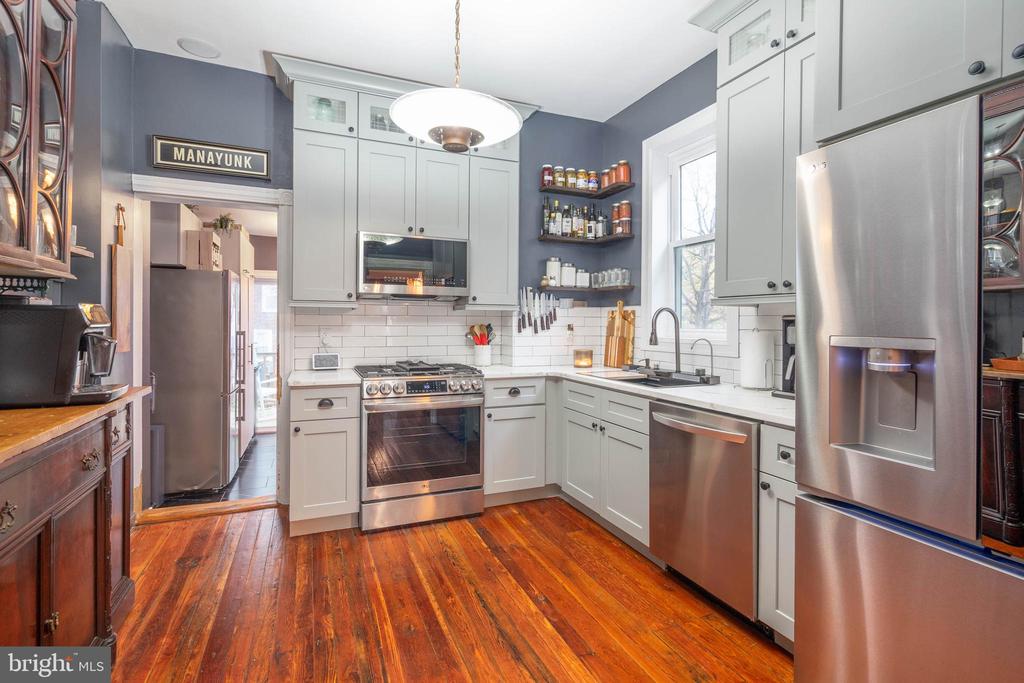 4376 Manayunk Ave