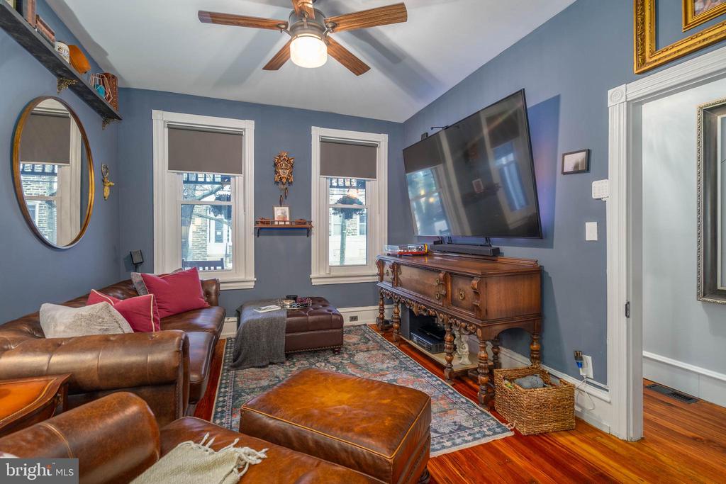 4376 Manayunk Ave