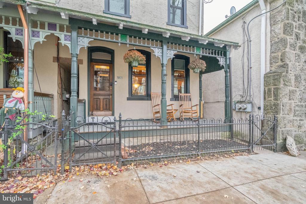 4376 Manayunk Ave