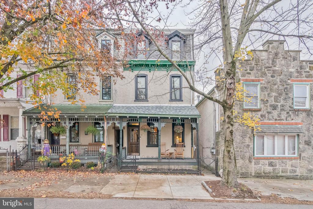 4376 Manayunk Ave