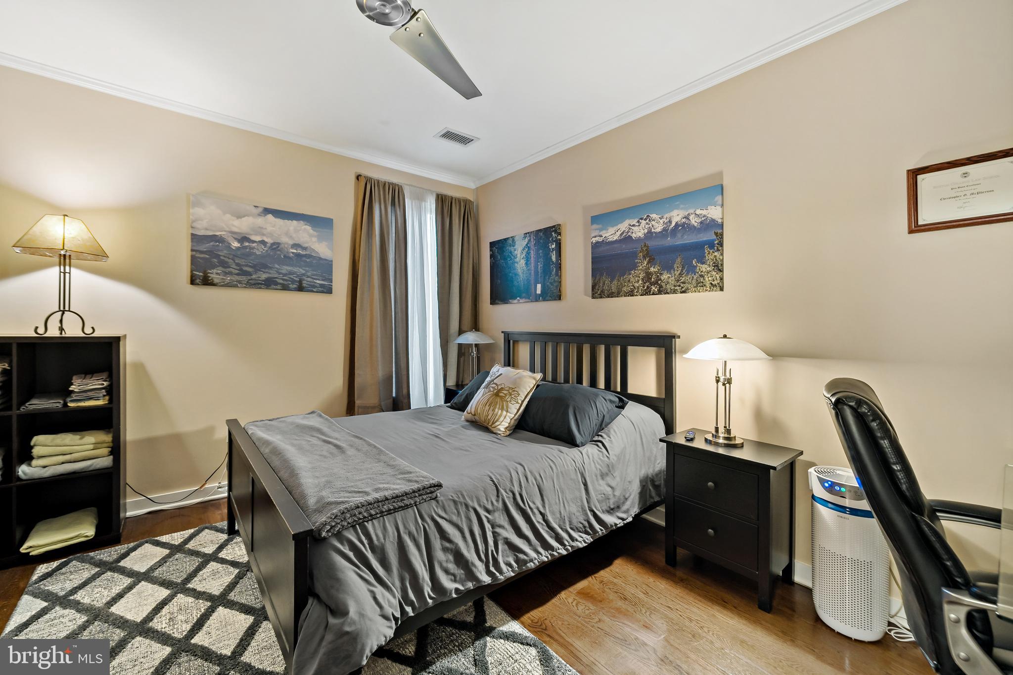 1247 E COLUMBIA AVE #5