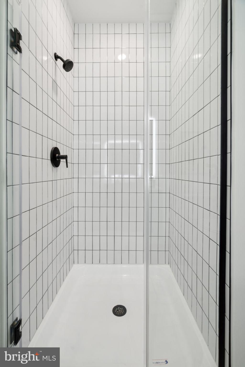 1108-20 N FRONT ST #203