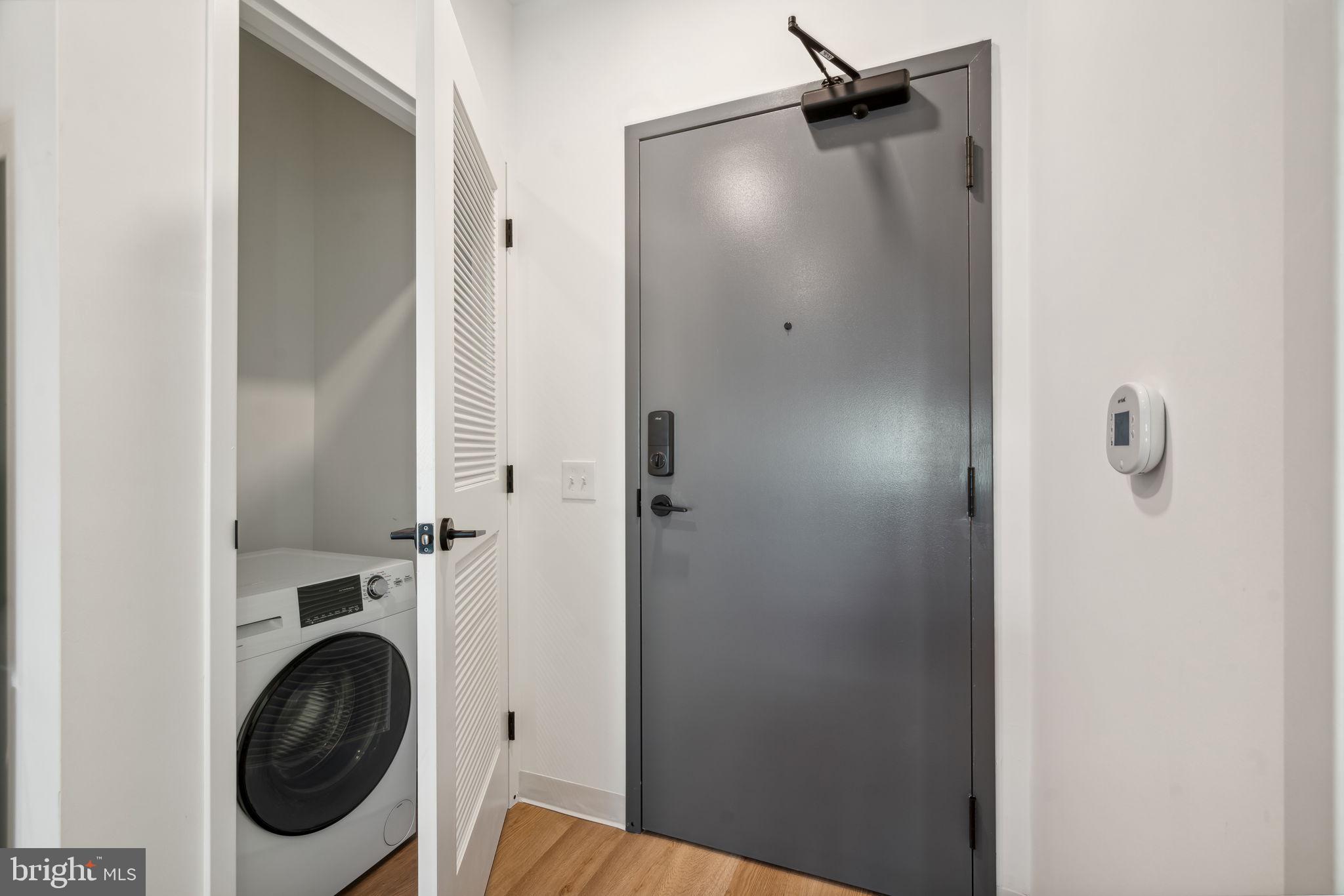 1108-20 N FRONT ST #203