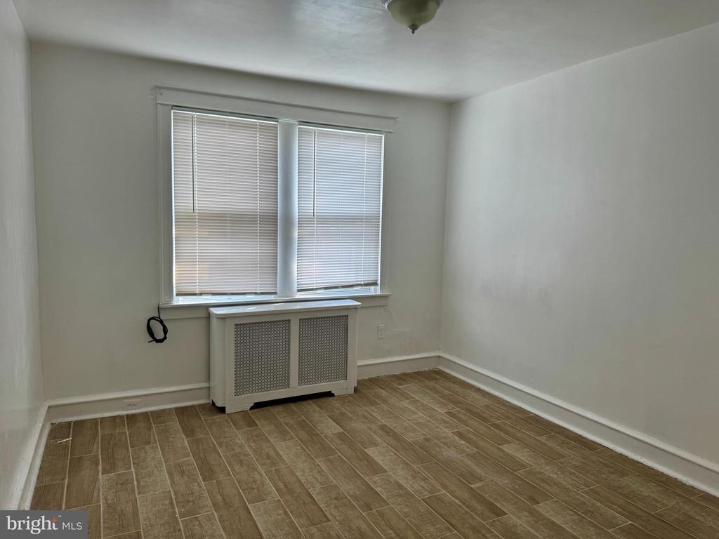 318 W Godfrey Ave