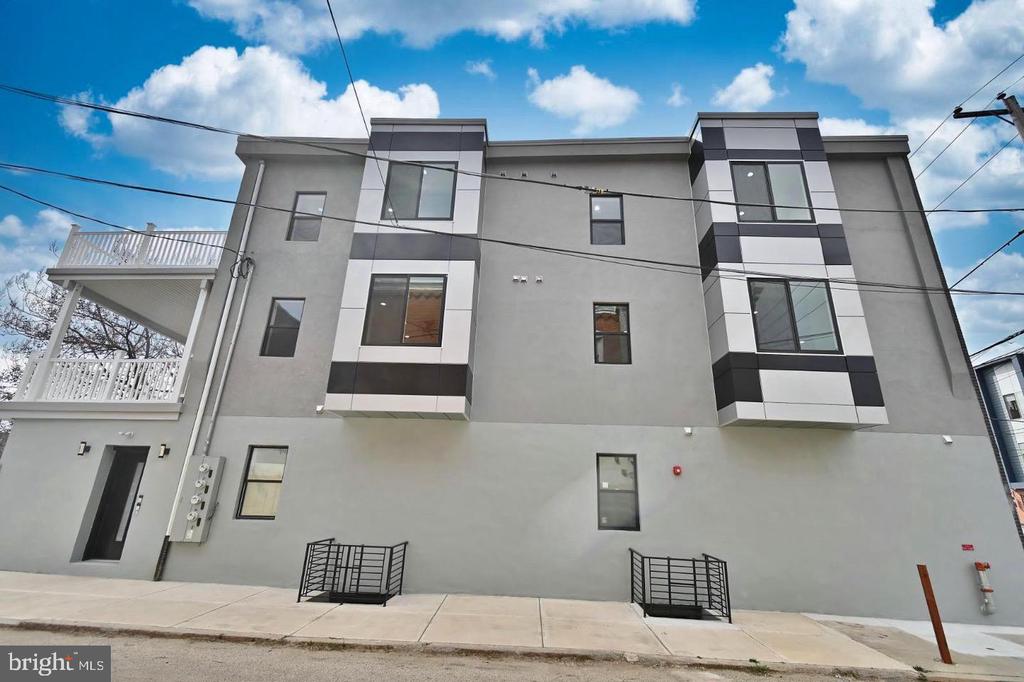 414 W BERKS ST #2