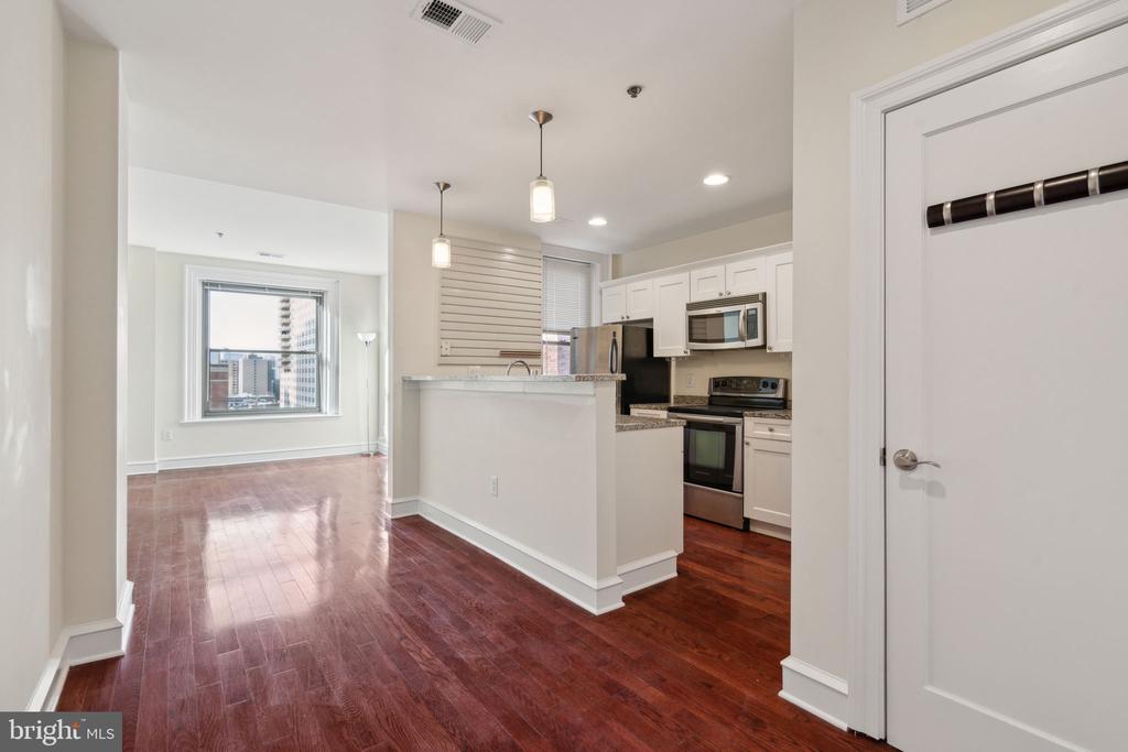 1811-19 Chestnut St #804