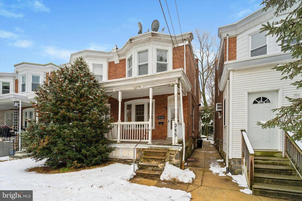 345 Krams Ave