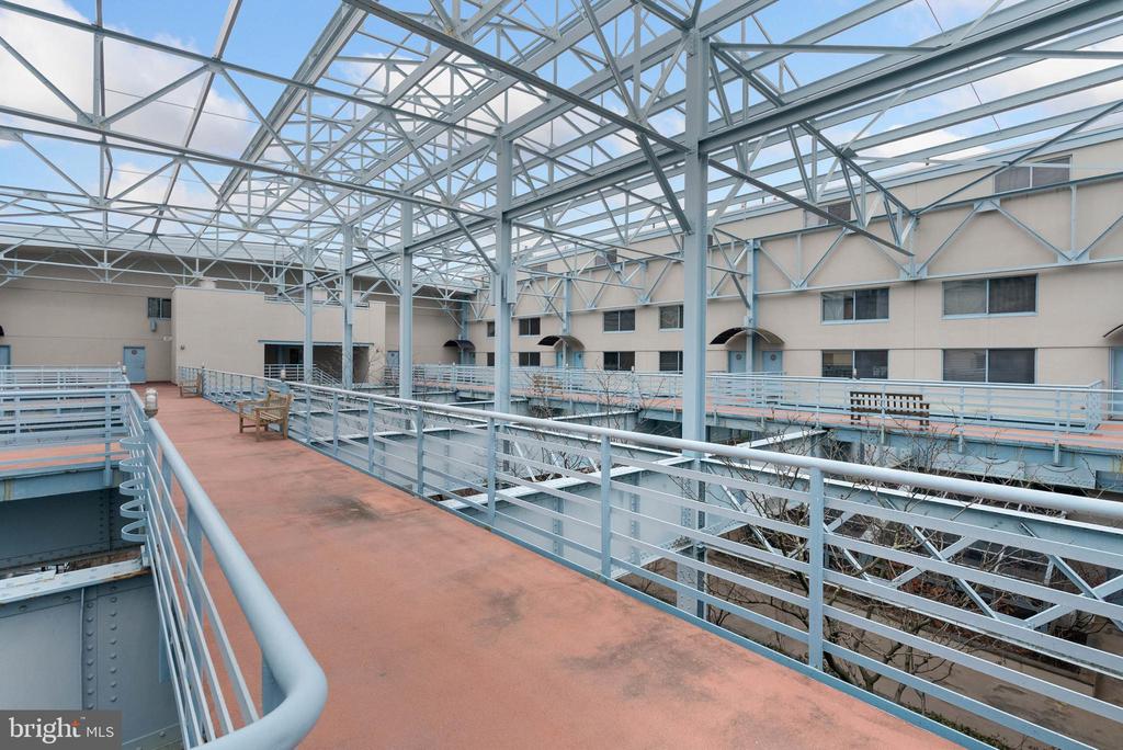 7 N Chris Columbus Blvd #233