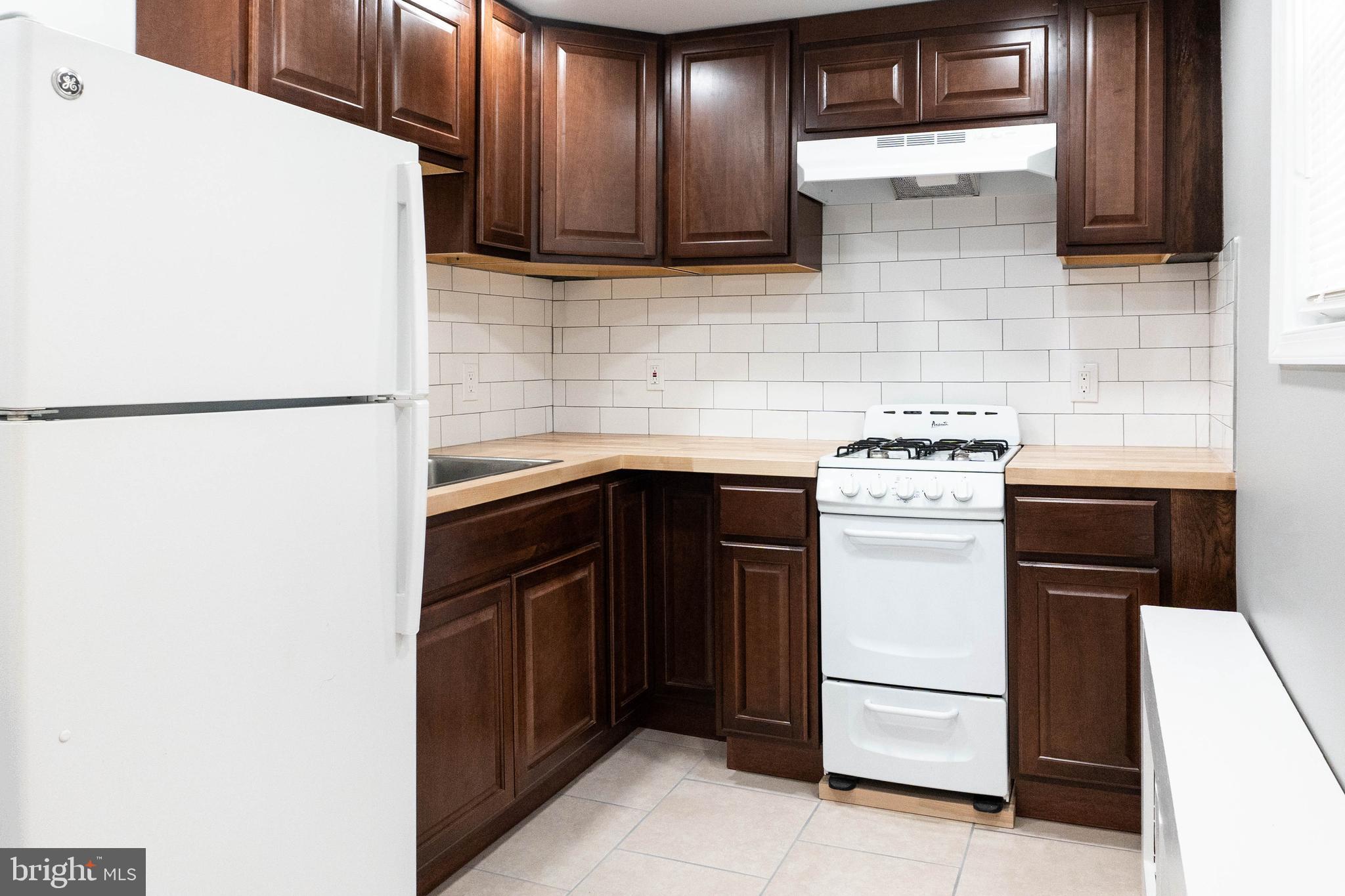 2614 MADISON