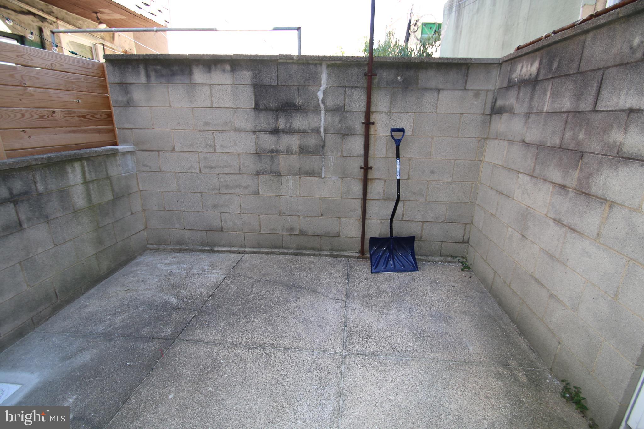 1927 S 10TH ST #1ST FLOOR