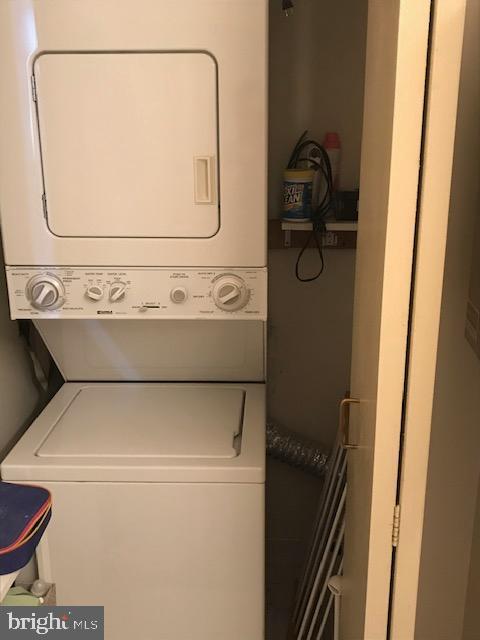 315 NEW ST #411
