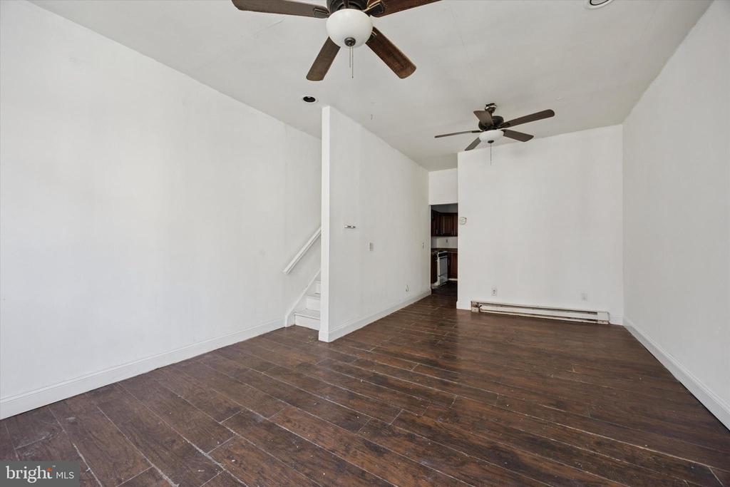 1236 W Sergeant St