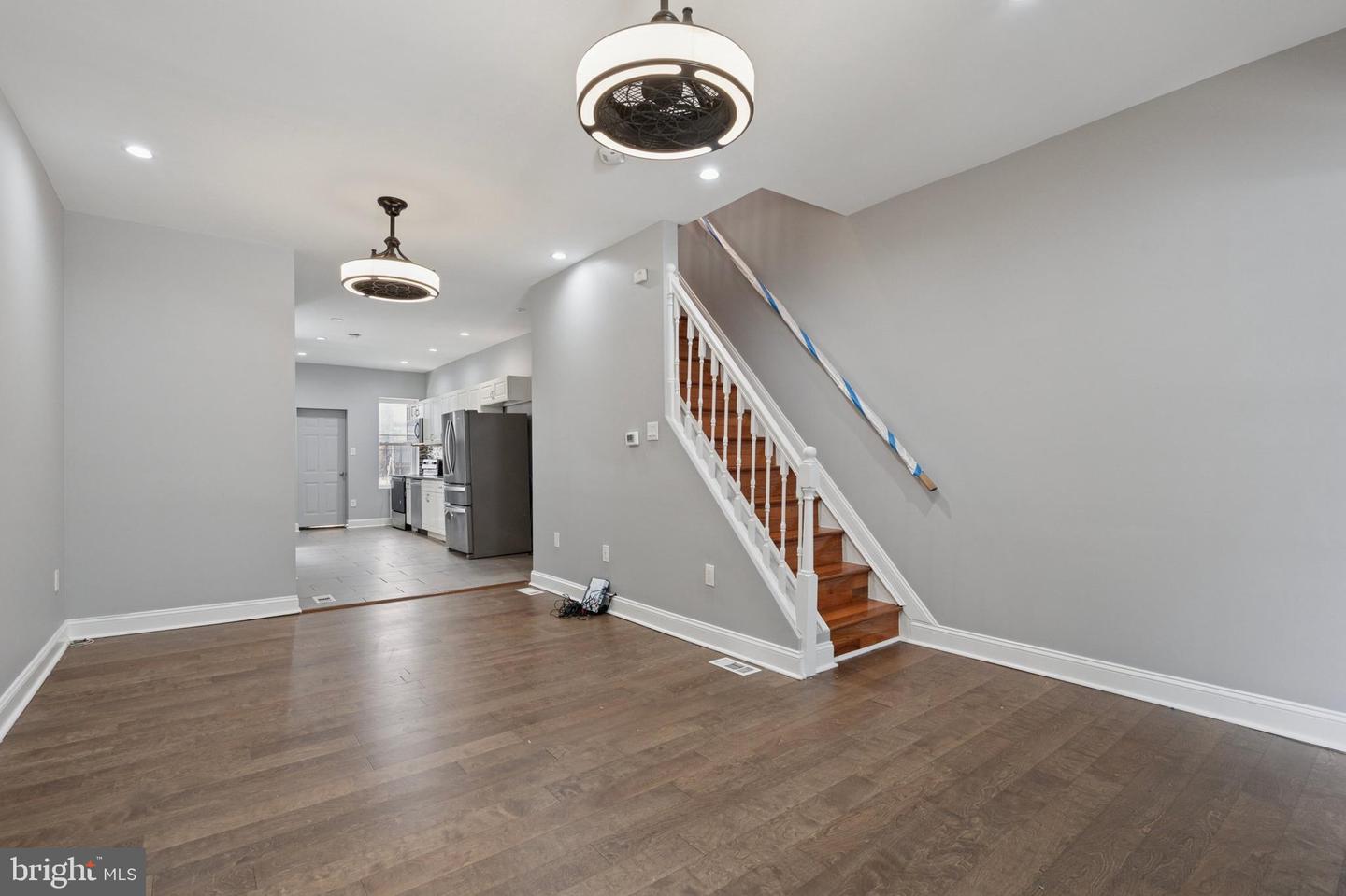 34 N 54th St