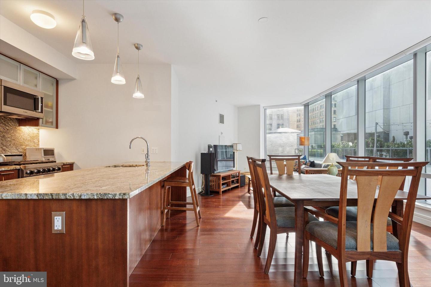 1414 S Penn Sq #10a