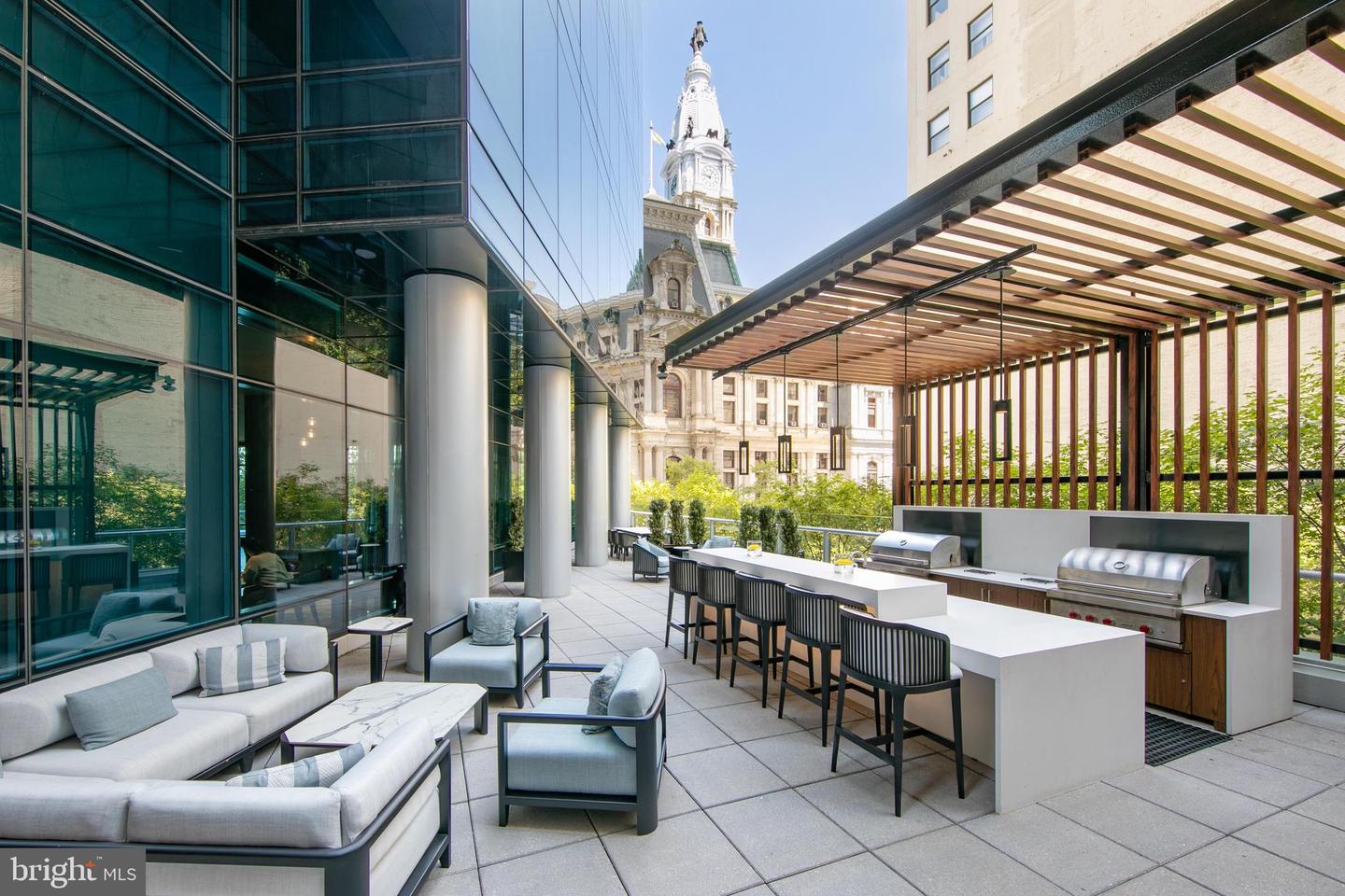 1414 S Penn Sq #10a