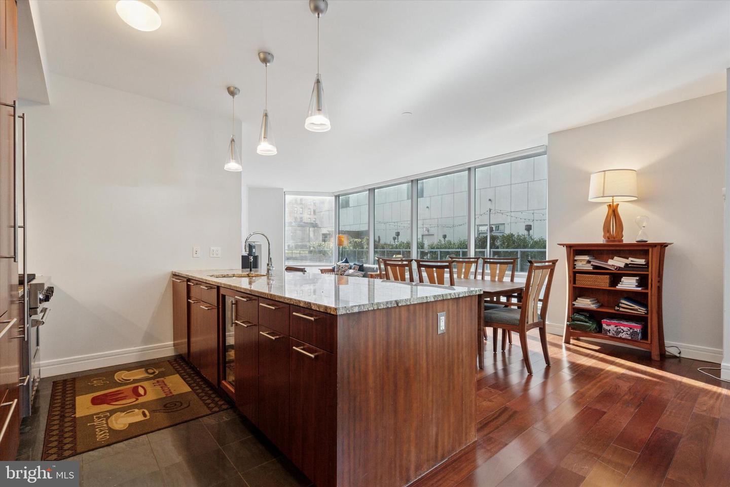 1414 S Penn Sq #10a