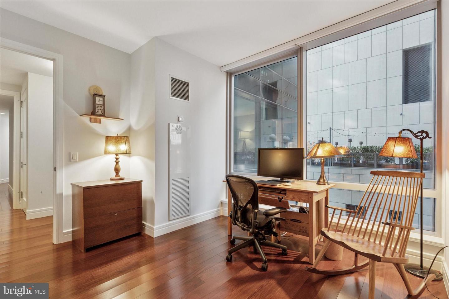 1414 S Penn Sq #10a