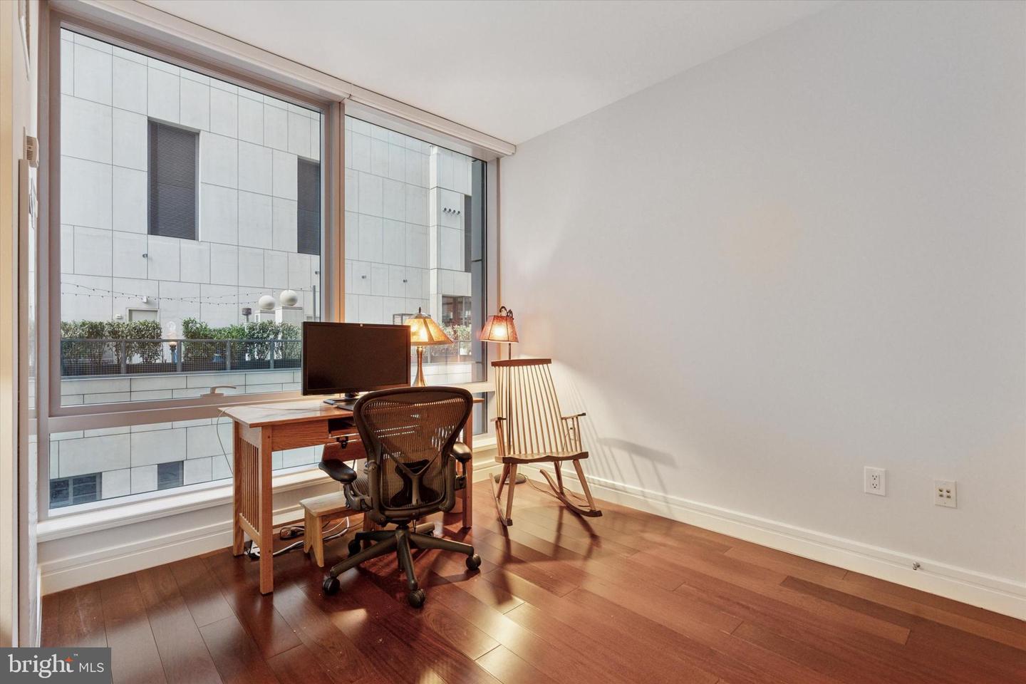 1414 S Penn Sq #10a