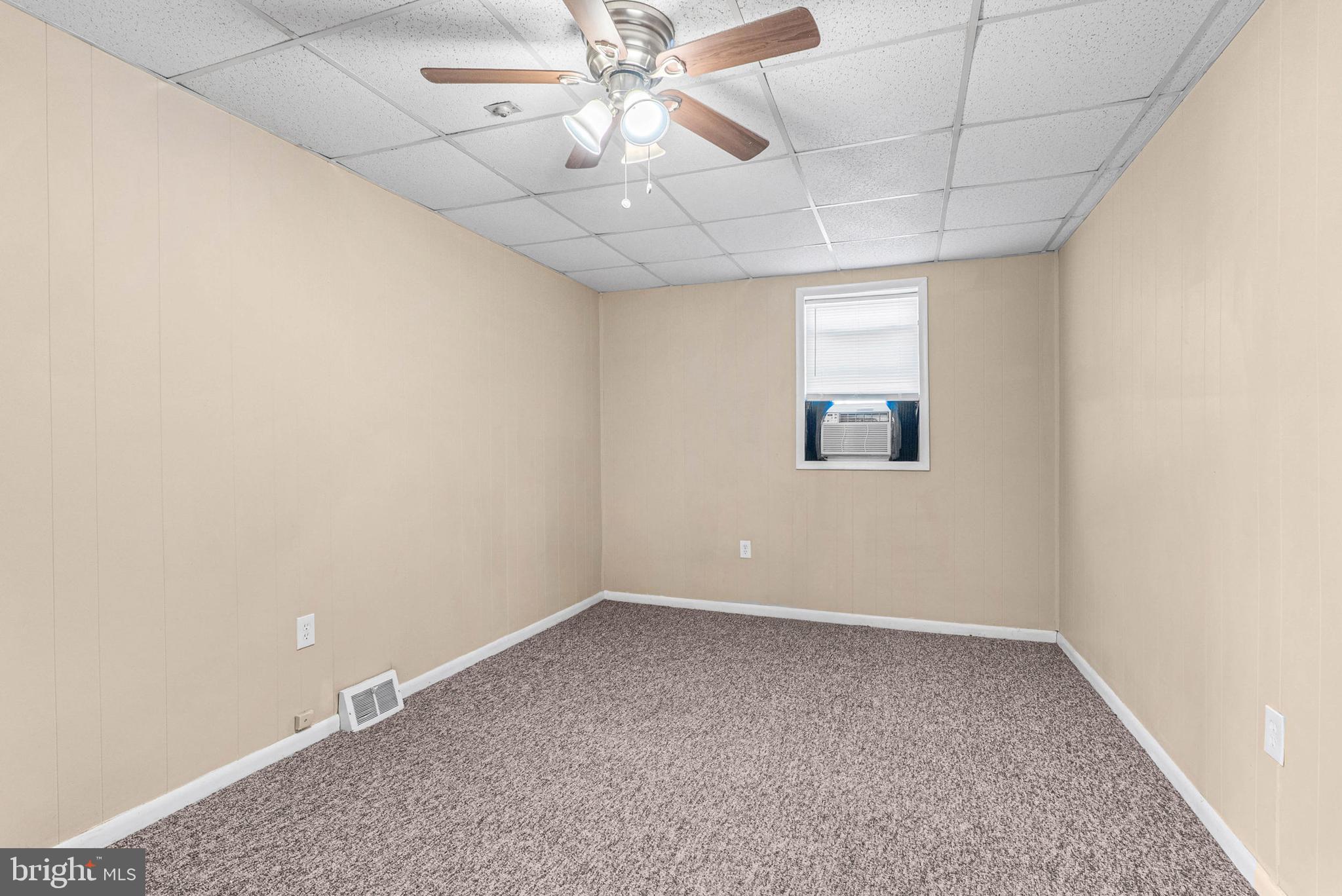 1837 E PASSYUNK AVE #3RD FLR