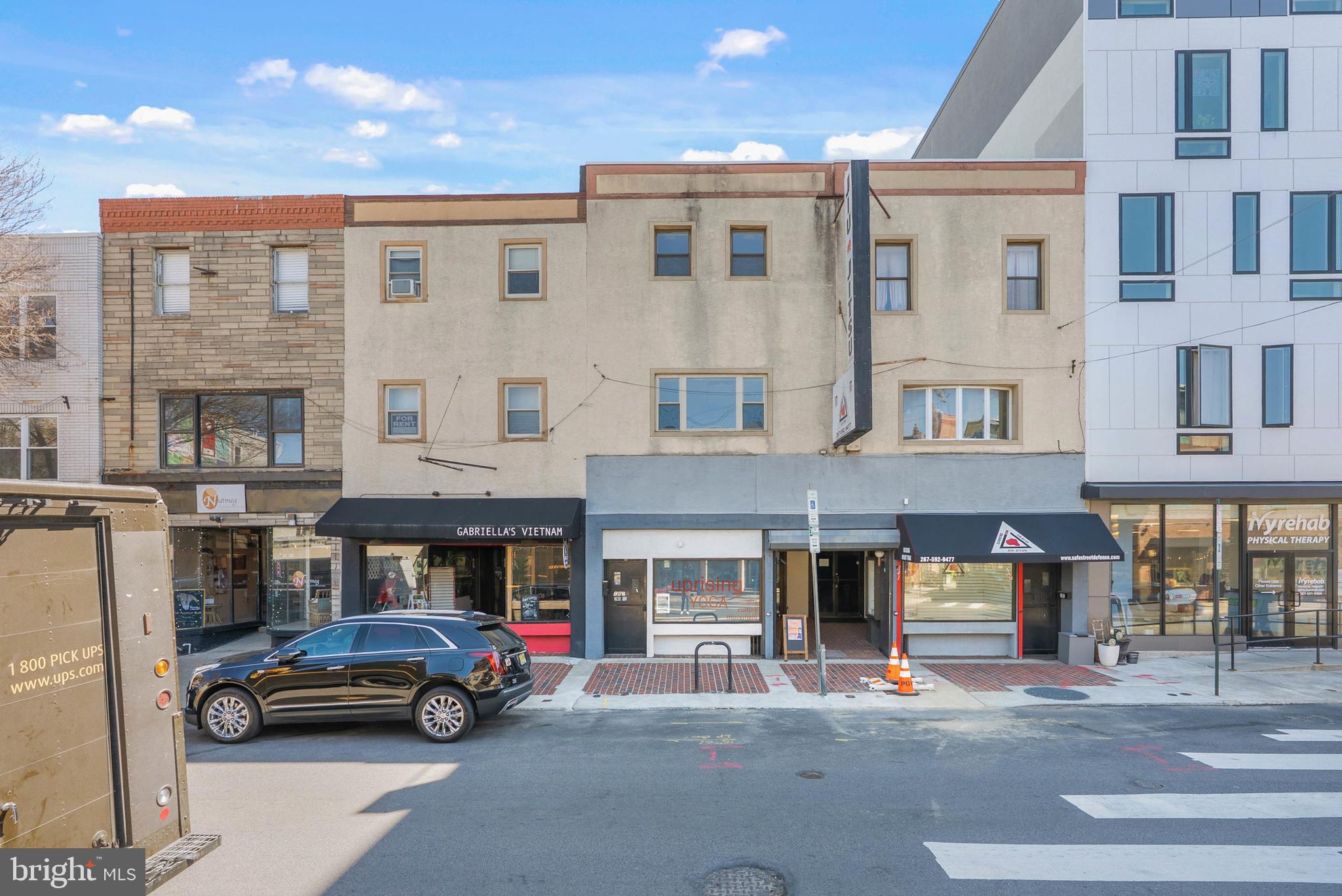 1839 E PASSYUNK AVE #2ND FLR