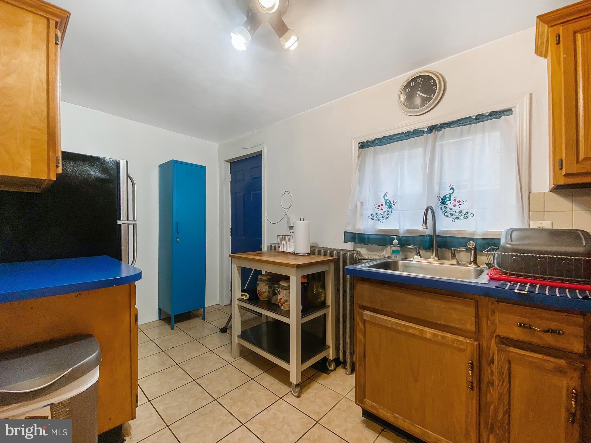 1121 Kimball St