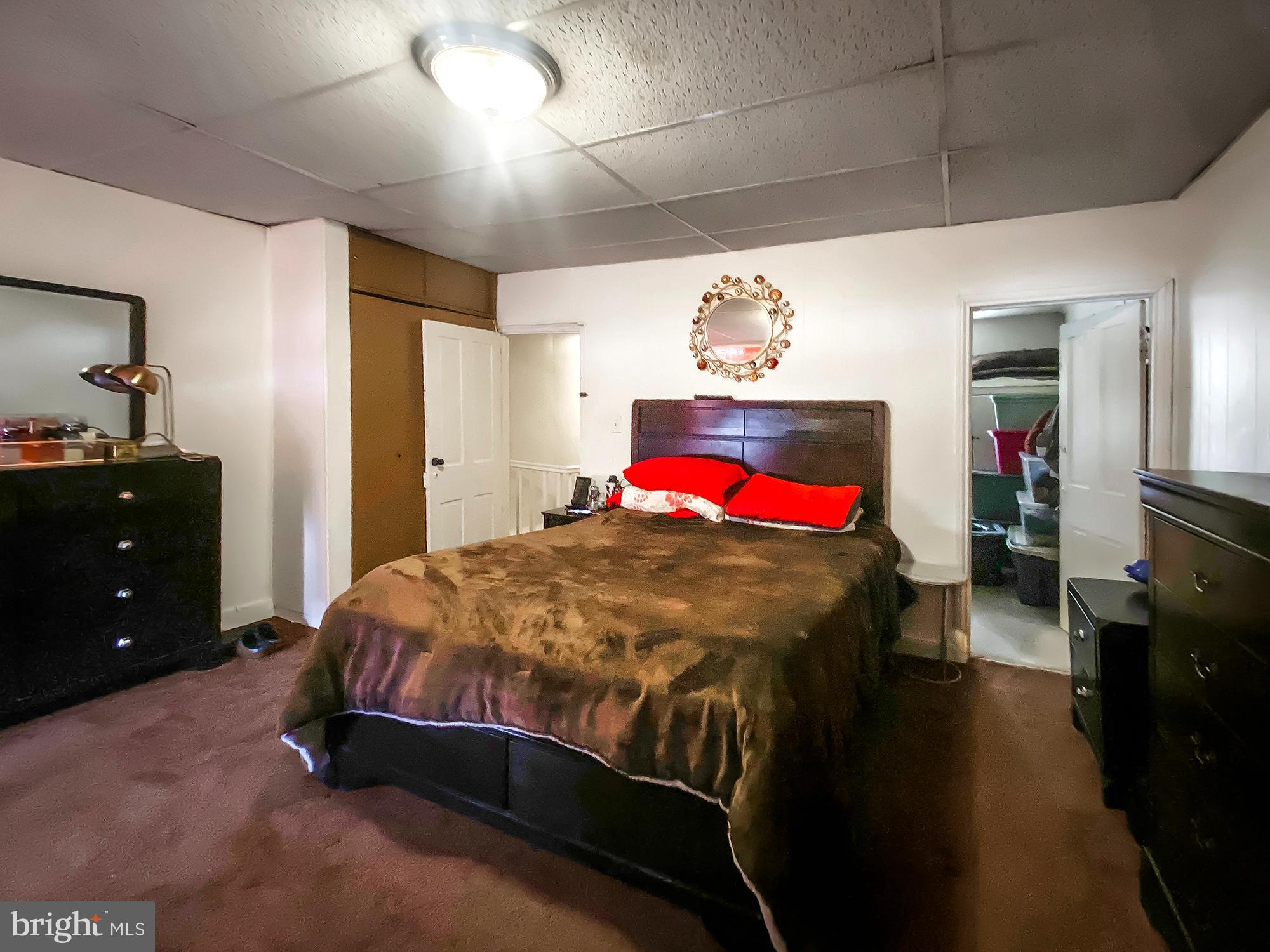 1121 Kimball St