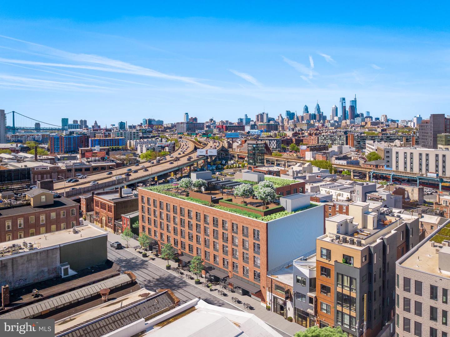 1122 FRANKFORD AVE #418