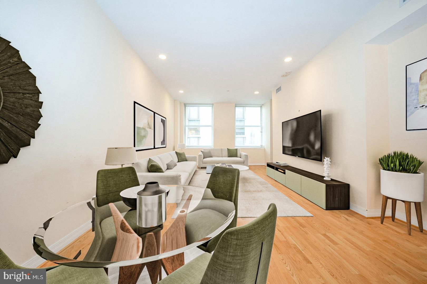 1600-18 Arch St #1116