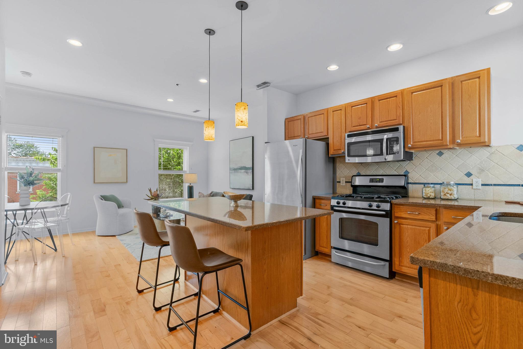 1509 Christian St #3