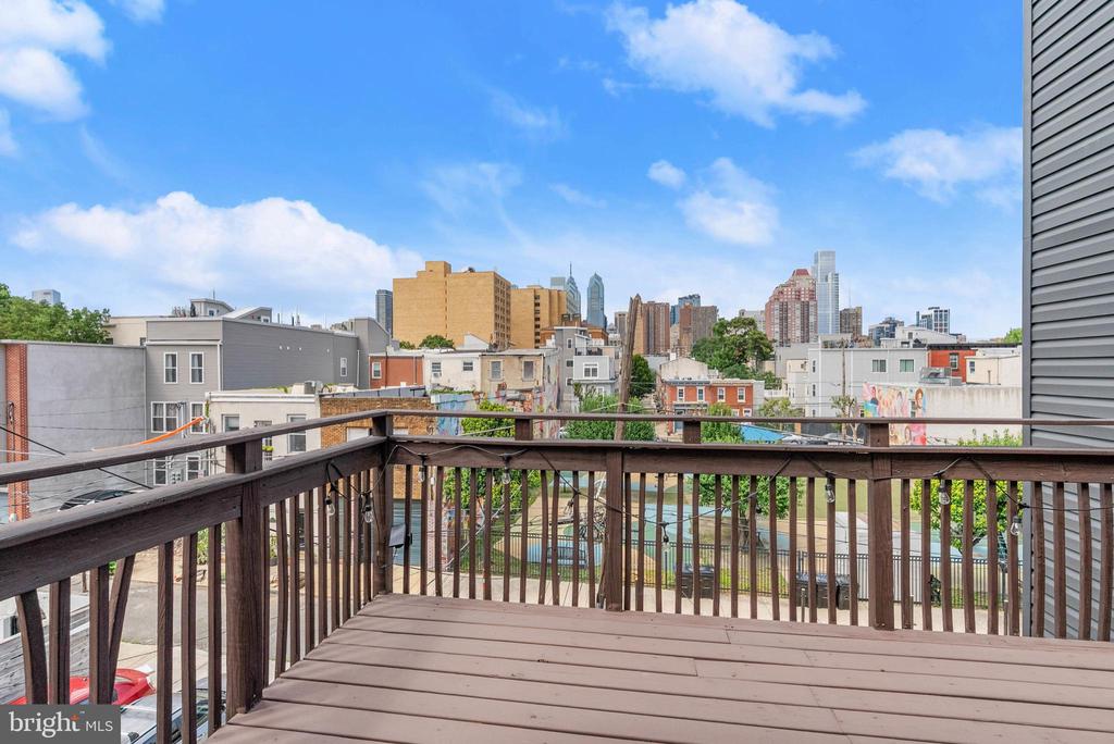 1509 Christian St #3