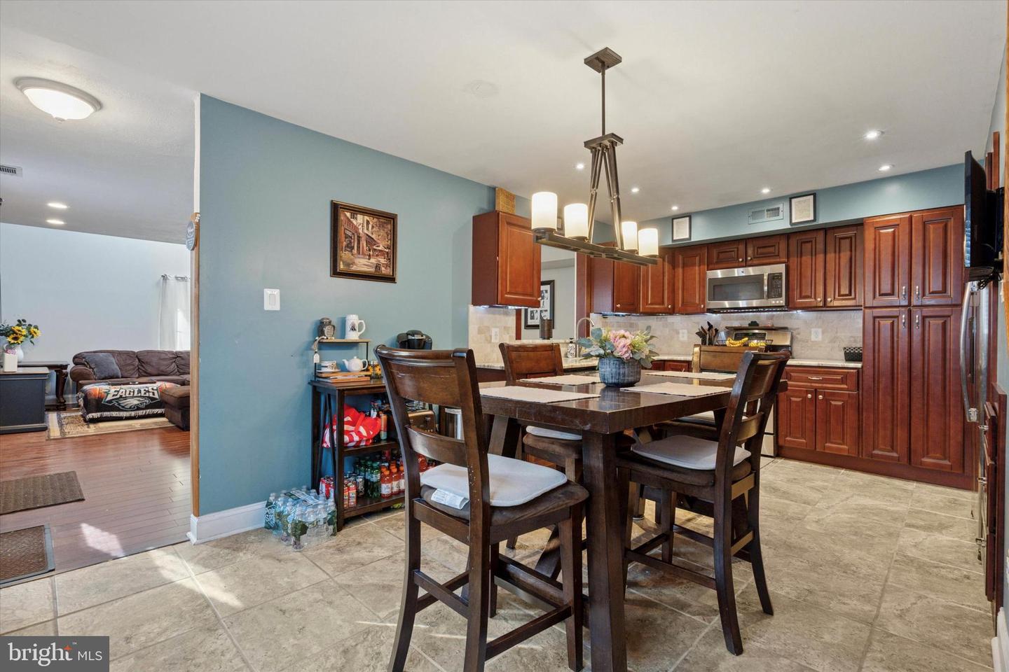 10223 Murty Ln