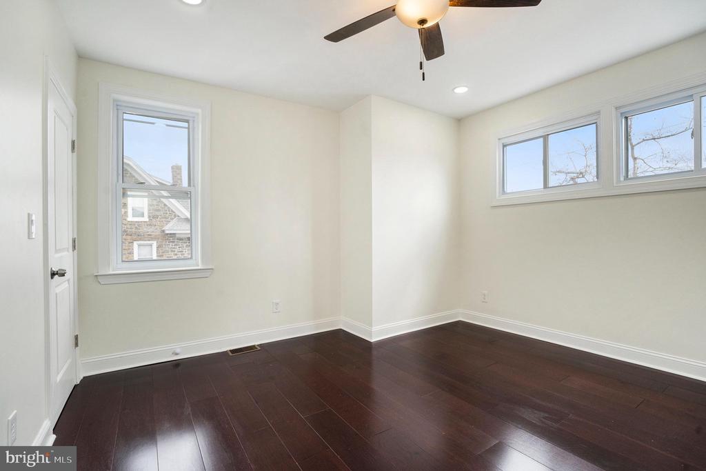 801 Marlyn Rd