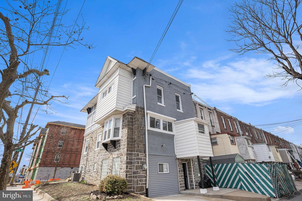 801 Marlyn Rd