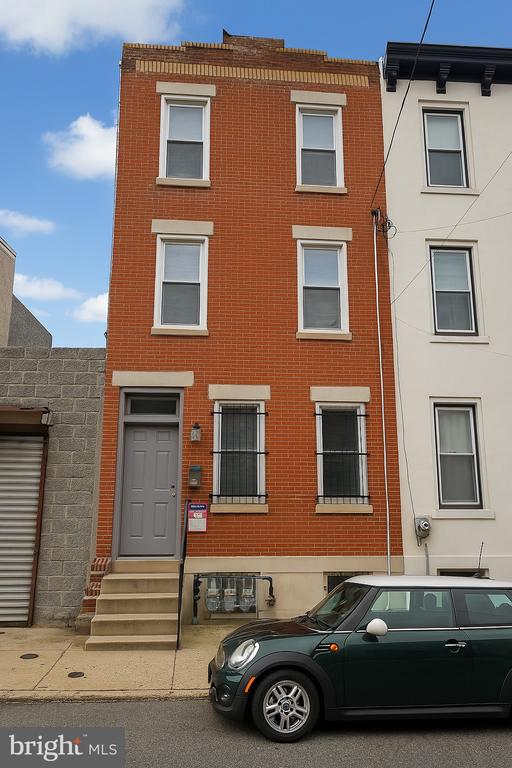 1149 S 15TH ST