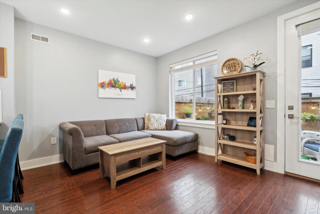 2616 Federal St #1