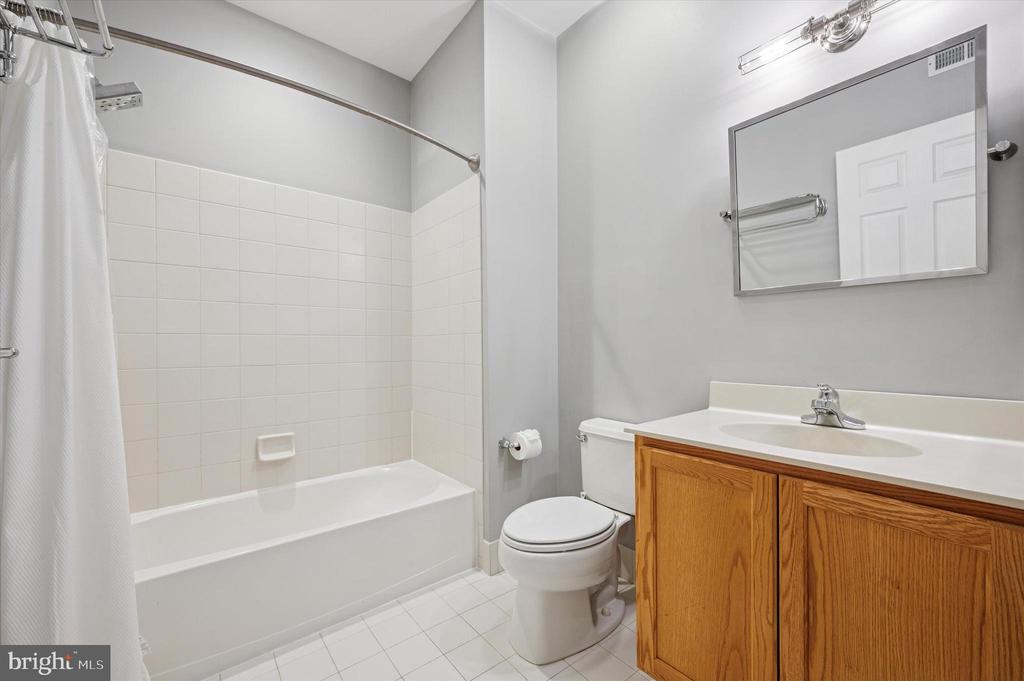 7 BREWERYTOWN CT