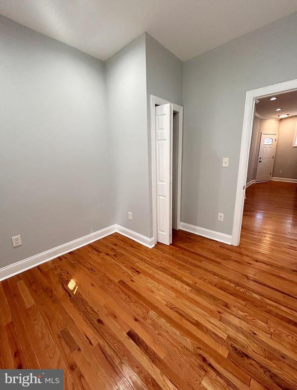 2016 N 57TH ST