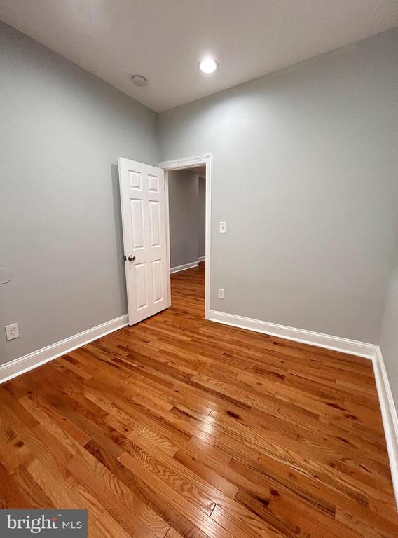 2016 N 57TH ST