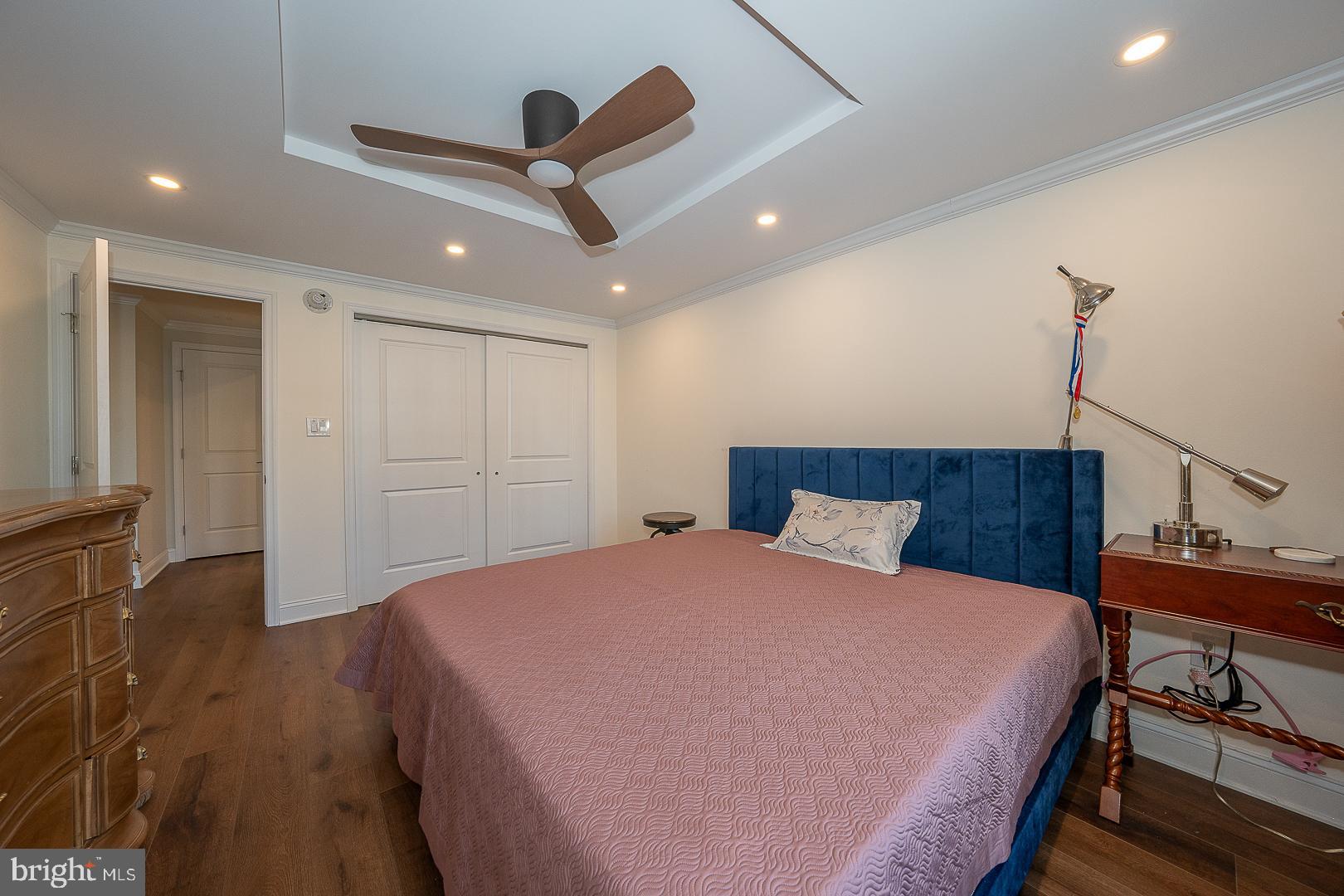 1919 Chestnut St #2621